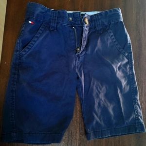 Boys short Tommy H. Size 6